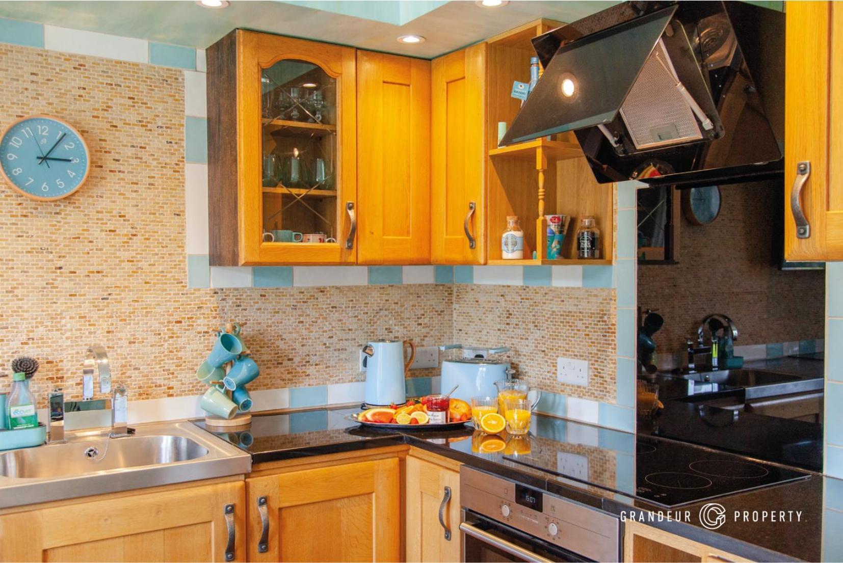 The Gardenside Apartment By Grandeur Property Борнмът Екстериор снимка